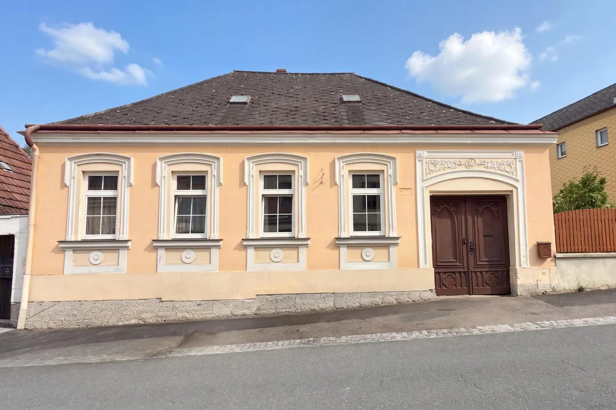 Bild 1 von 18 - Bild
