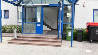 11-Zimmer-Gewerbeimmobilie mieten in Linz Land – 543 m², € 5 – Bild 4 von 18