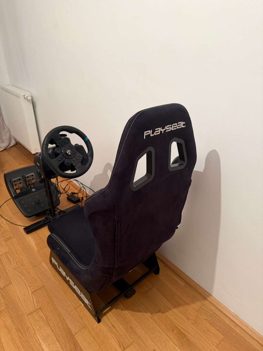 Racing Sitzset - Playseat Evolution Alcantara + Logitech G923 