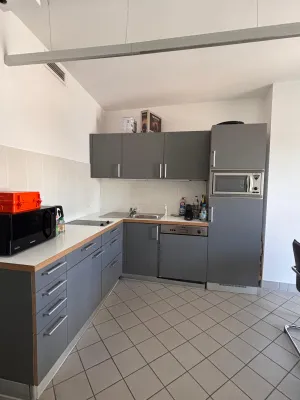 1-Zimmer-Gewerbeimmobilie mieten in Wien – 128 m², € 2.400 – Bild 8 von 10