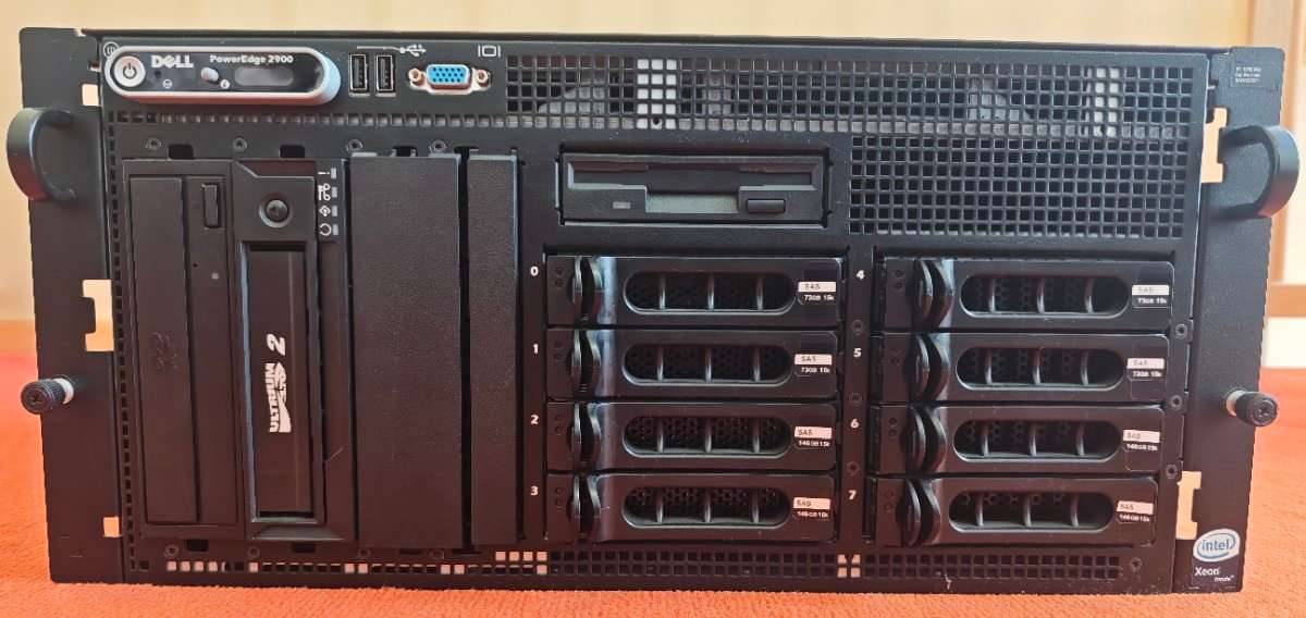 DELL PowerEdge 2900 Server
