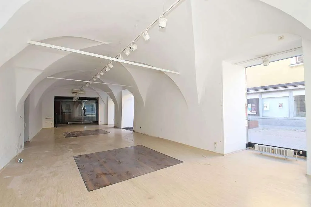 Leoben Zentrum | großzügiges Geschäftslokal mit Büro und Lager | IMS IMMOBILIEN KG – pohled 2
