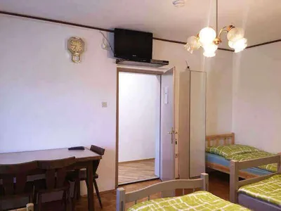 1-Zimmer-Wohnung mieten in Leibnitz – 16 m², € 385 – Bild 4 von 9