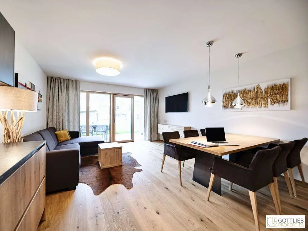 Bestlage Pinzgau mit ca. 6% Rendite! 3-Zimmer-Maisonette mit Terrasse, Balkon sowie beheiztem Aussenpool - Widok 2