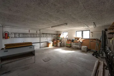 13-Zimmer-Gewerbeimmobilie kaufen in Urfahr-Umgebung – 320 m², € 795.000 – Bild 41 von 51