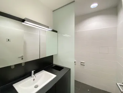 6-Zimmer-Gewerbeimmobilie mieten in Salzburg Stadt – 225 m², € 3.795 – Bild 10 von 14