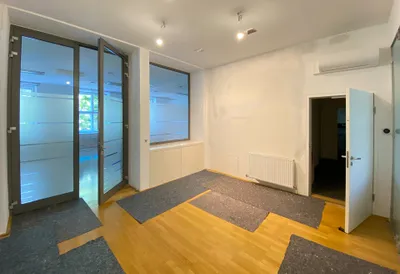 6-Zimmer-Gewerbeimmobilie mieten in Salzburg Stadt – 225 m², € 3.795 – Bild 11 von 14