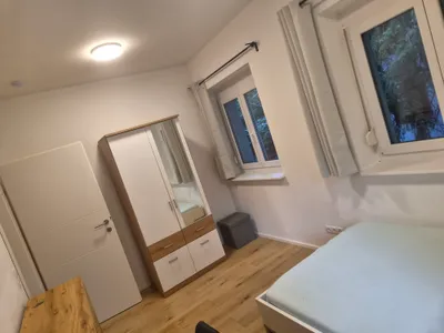 4-Zimmer-Wohnung mieten in Graz – 13 m², € 370 – Bild 2 von 12