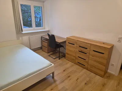 4-Zimmer-Wohnung mieten in Graz – 13 m², € 370 – Bild 3 von 12