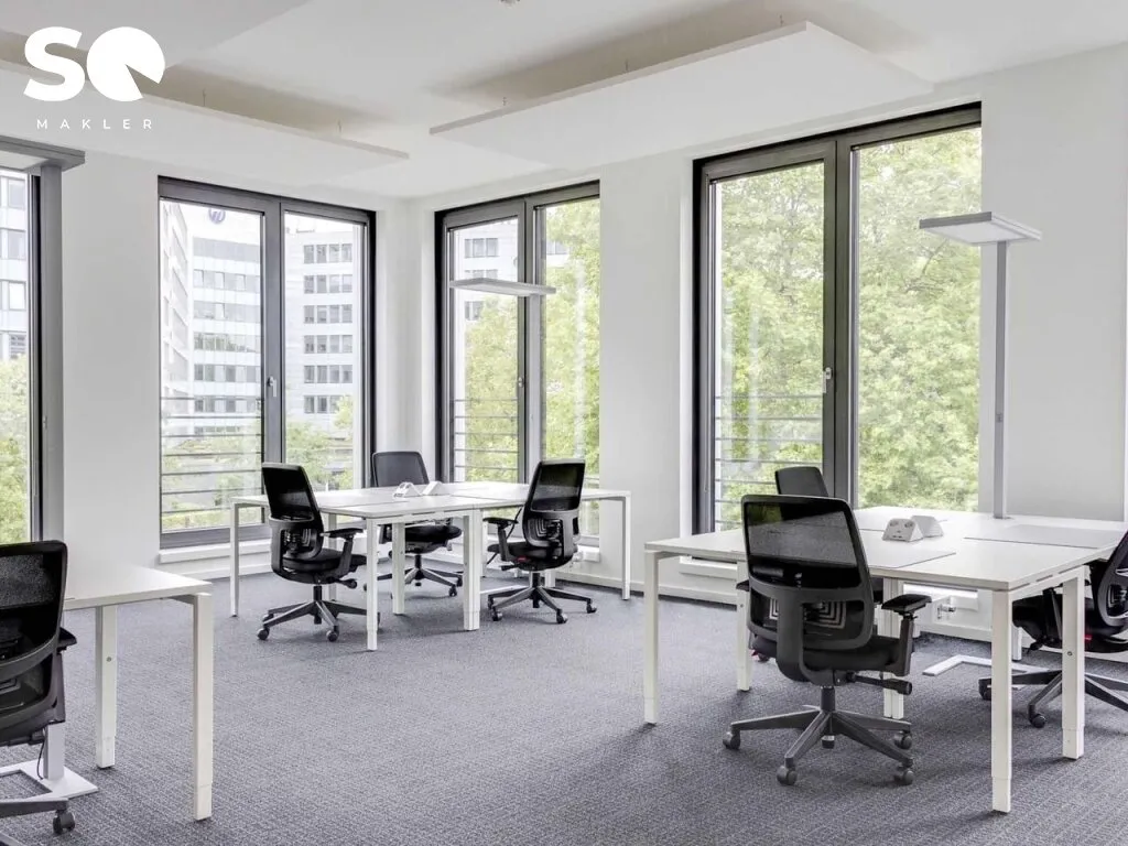 #SQ - SPACES - SCHWARZENBERGPLATZ - Widok 3