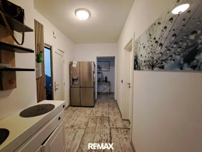 9-Zimmer-Gewerbeimmobilie kaufen in Braunau am Inn – 329 m², € 795.000 – Bild 3 von 33