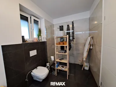 9-Zimmer-Gewerbeimmobilie kaufen in Braunau am Inn – 329 m², € 795.000 – Bild 11 von 33