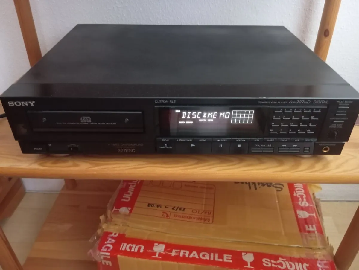 Used Sony CDP-227ESD CD players for Sale | HifiShark.com