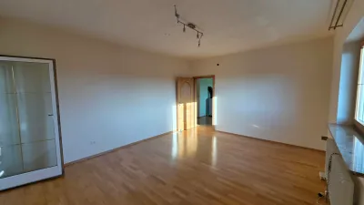5-Zimmer-Wohnung mieten in Graz-Umgebung – 98 m², € 1.300 – Bild 6 von 12