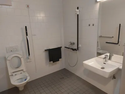 4-Zimmer-Gewerbeimmobilie mieten in Wien – 260 m², € 4.155 – Bild 16 von 18