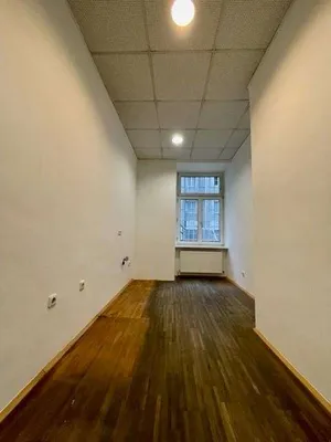 3-Zimmer-Gewerbeimmobilie mieten in Linz – 127 m², € 975 – Bild 5 von 10