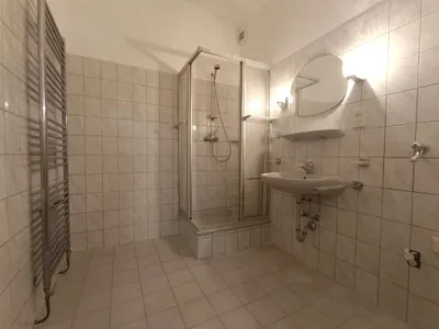 2-Zimmer-Gewerbeimmobilie kaufen in Wien – 77 m², € 178.000 – Bild 13 von 16