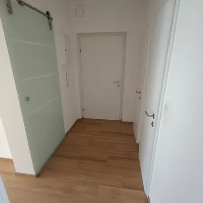 3-Zimmer-Wohnung mieten in Bruck-Mürzzuschlag – 75 m², € 895 – Bild 3 von 12