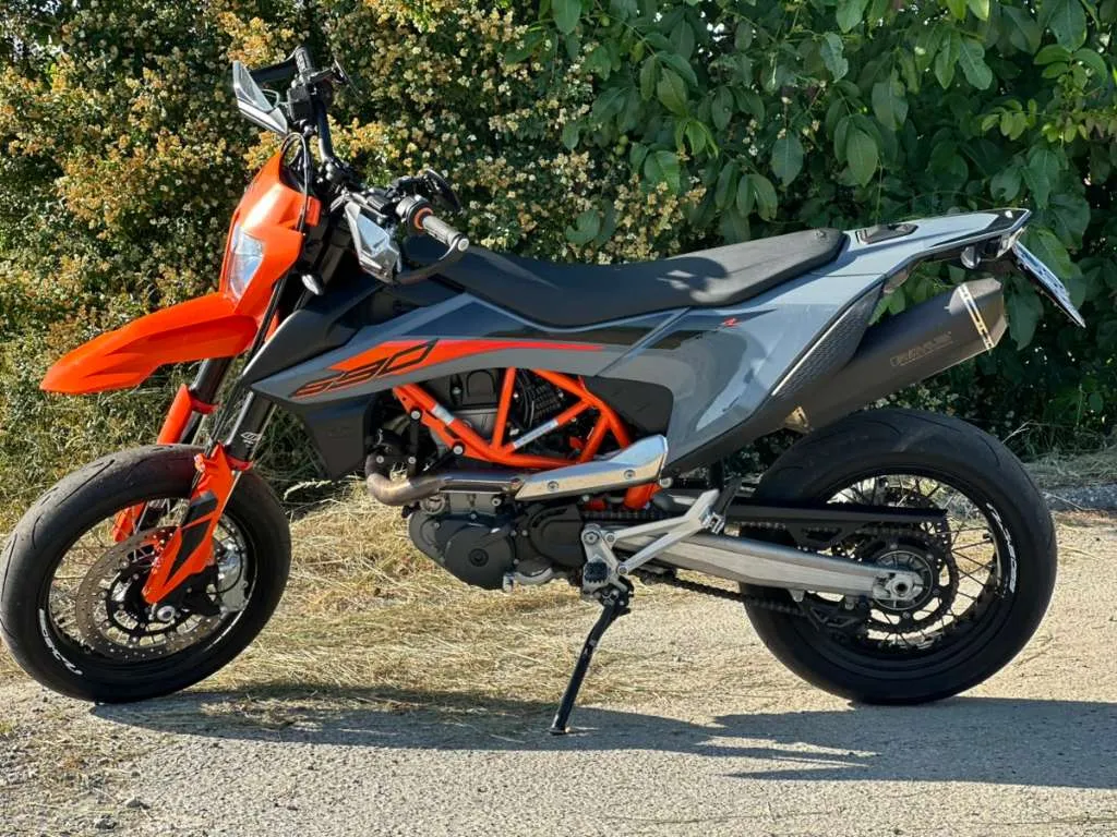 KTM 690