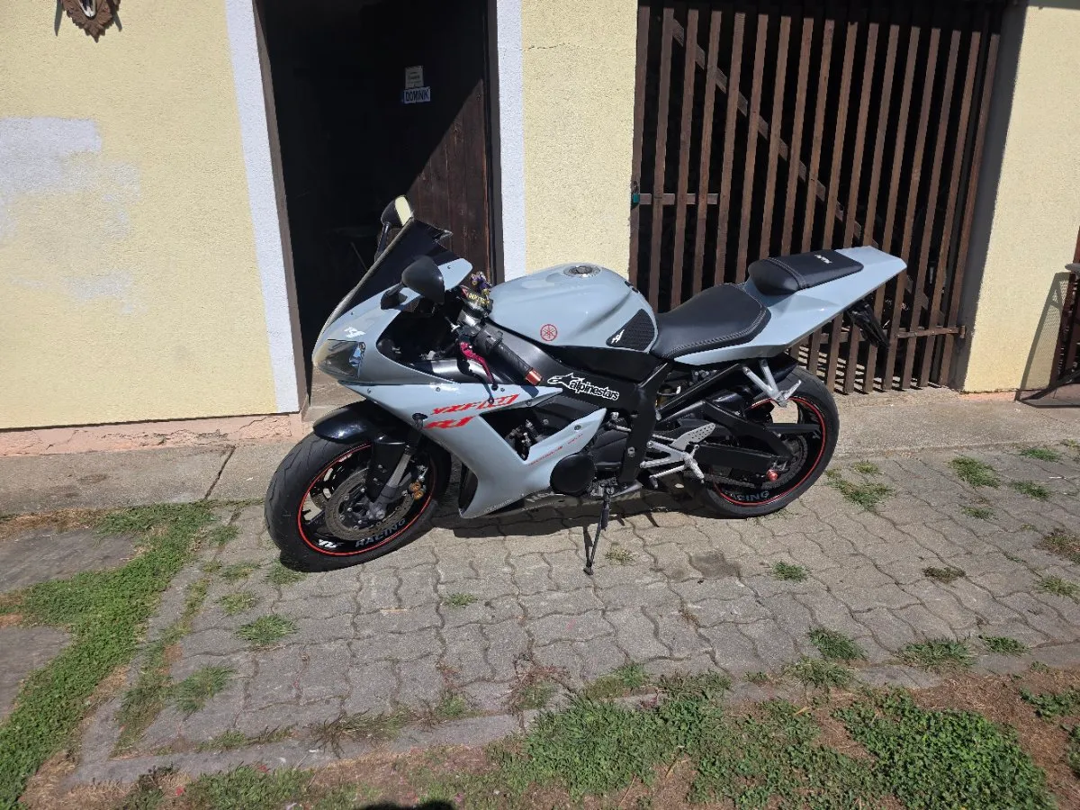 Yamaha YZF