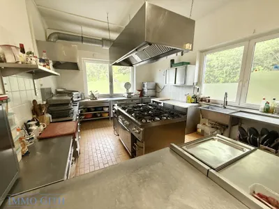 15-Zimmer-Gewerbeimmobilie kaufen in Neunkirchen – 1 158 m², € 548.000 – Bild 18 von 73