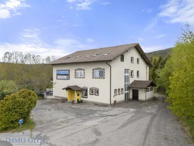 15-Zimmer-Gewerbeimmobilie kaufen in Neunkirchen – 1 158 m², € 548.000 – Bild 5 von 73