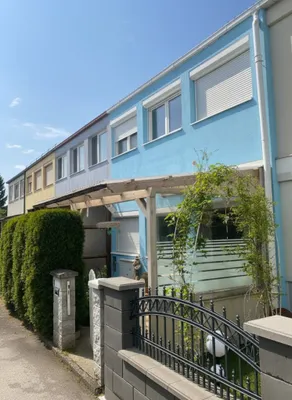 4-Zimmer-Haus mieten in Neunkirchen – 116,35 m², € 1.290