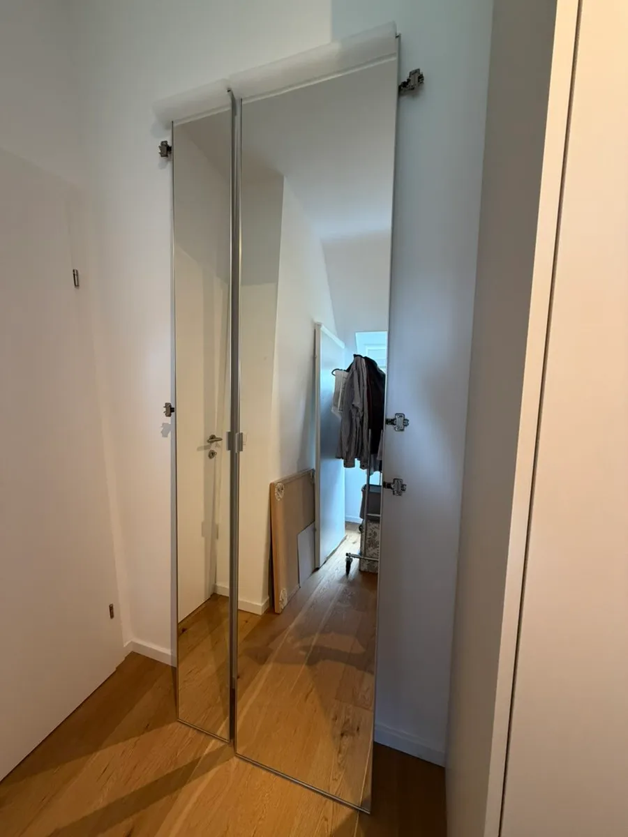 IKEA PAX SPIEGELTÜR insgesamt 75cm, € 75,- (1180 Wien)