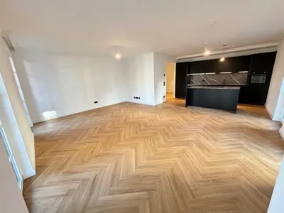 STIL I ELEGANZ I GRÜNLAGE - Exklusives Wohnen mit Garage in STILVILLA in 1180 Wien – Bild 2