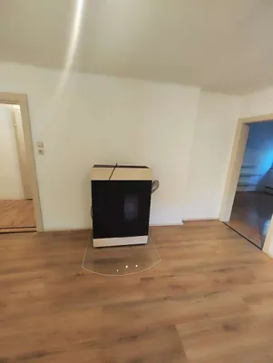 3-Zimmer-Wohnung mieten in Amstetten – 70 m², € 475 – Bild 2 von 9