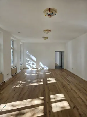 4-Zimmer-Gewerbeimmobilie mieten in Wien – 130 m², € 1.995 – Bild 3 von 10