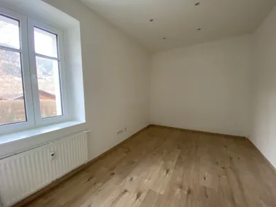 3-Zimmer-Wohnung mieten in Bruck-Mürzzuschlag – 84 m², € 898 – Bild 2 von 5