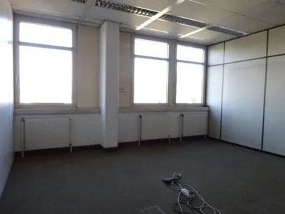 2-Zimmer-Gewerbeimmobilie mieten in Graz – 243 m², € 1.823 – Bild 10 von 30