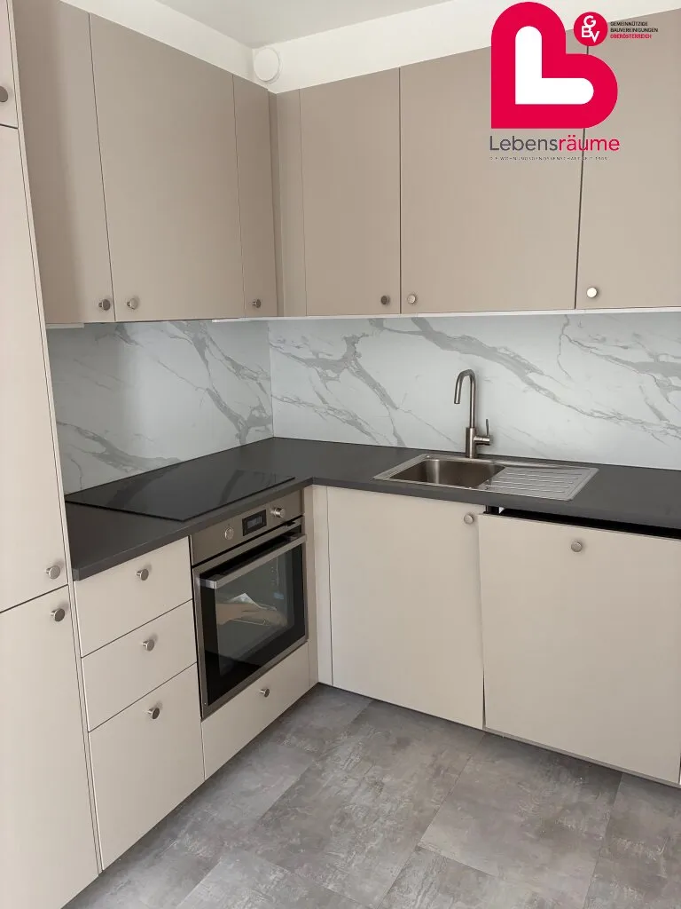 *6 Mon mietreduziert* Wohnung in neu saniertem Wohnhaus – pohled 3