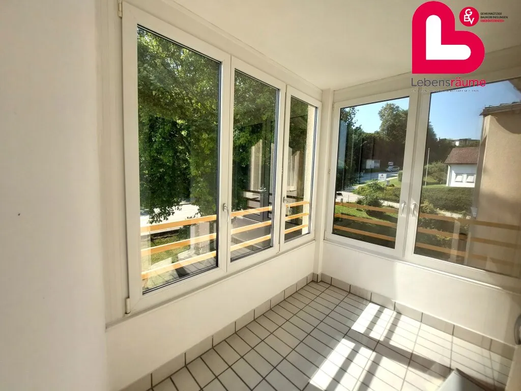 *6 Mon mietreduziert* Wohnung in neu saniertem Wohnhaus – pohled 2