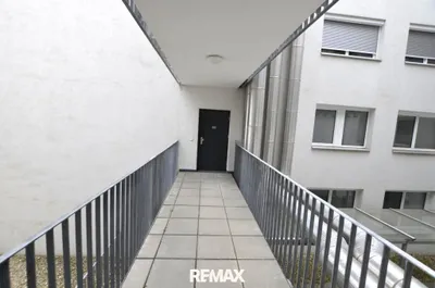 4-Zimmer-Gewerbeimmobilie mieten in Bruck an der Leitha – 258 m², € 3.275 – Bild 8 von 9