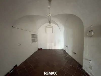 2-Zimmer-Gewerbeimmobilie mieten in Schärding – 42 m², € 510 – Bild 7 von 8