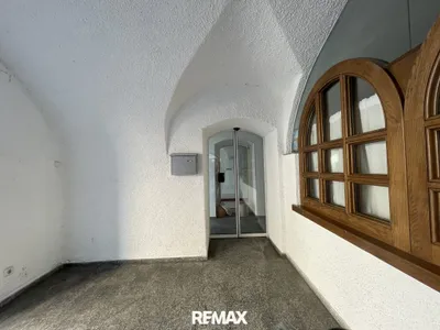 2-Zimmer-Gewerbeimmobilie mieten in Schärding – 42 m², € 510 – Bild 3 von 8