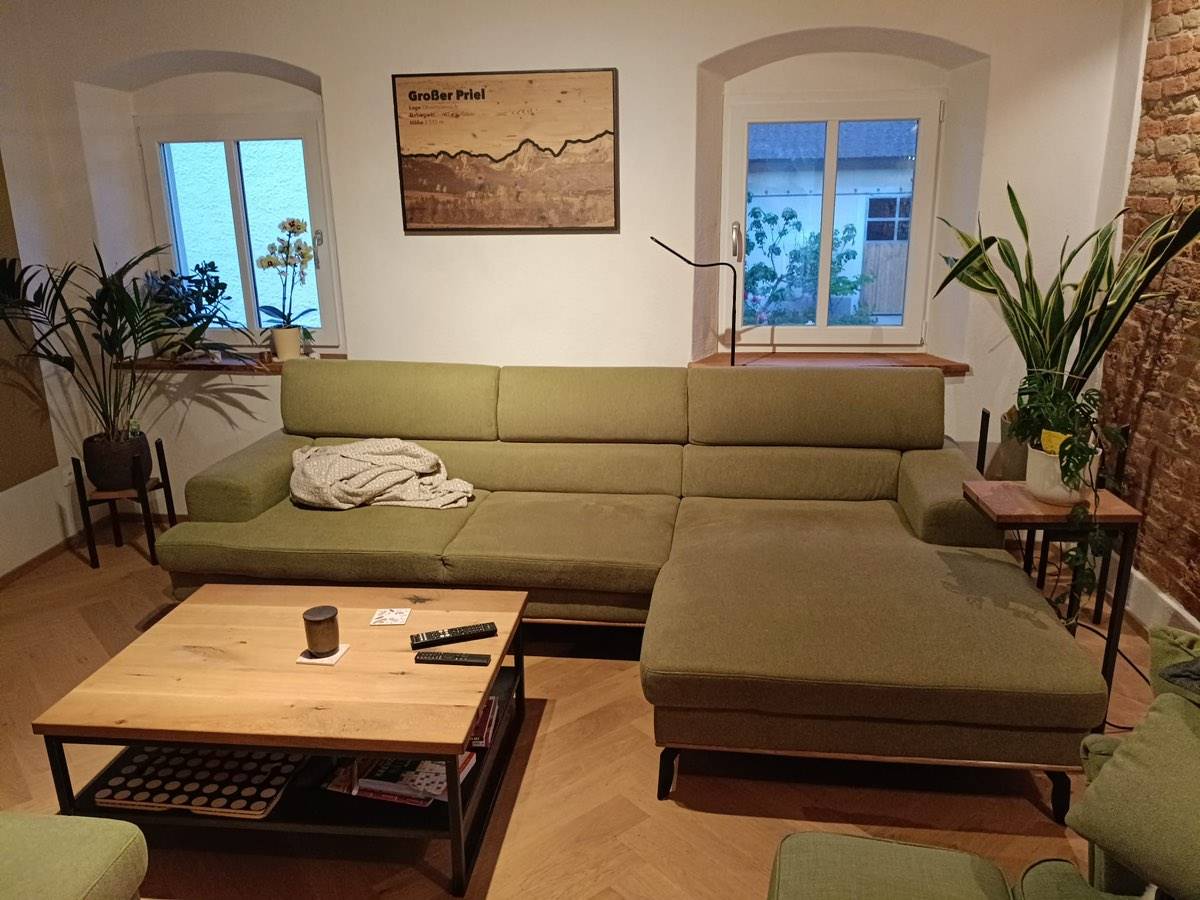 Couch/ Sofa in grün zu verschenken