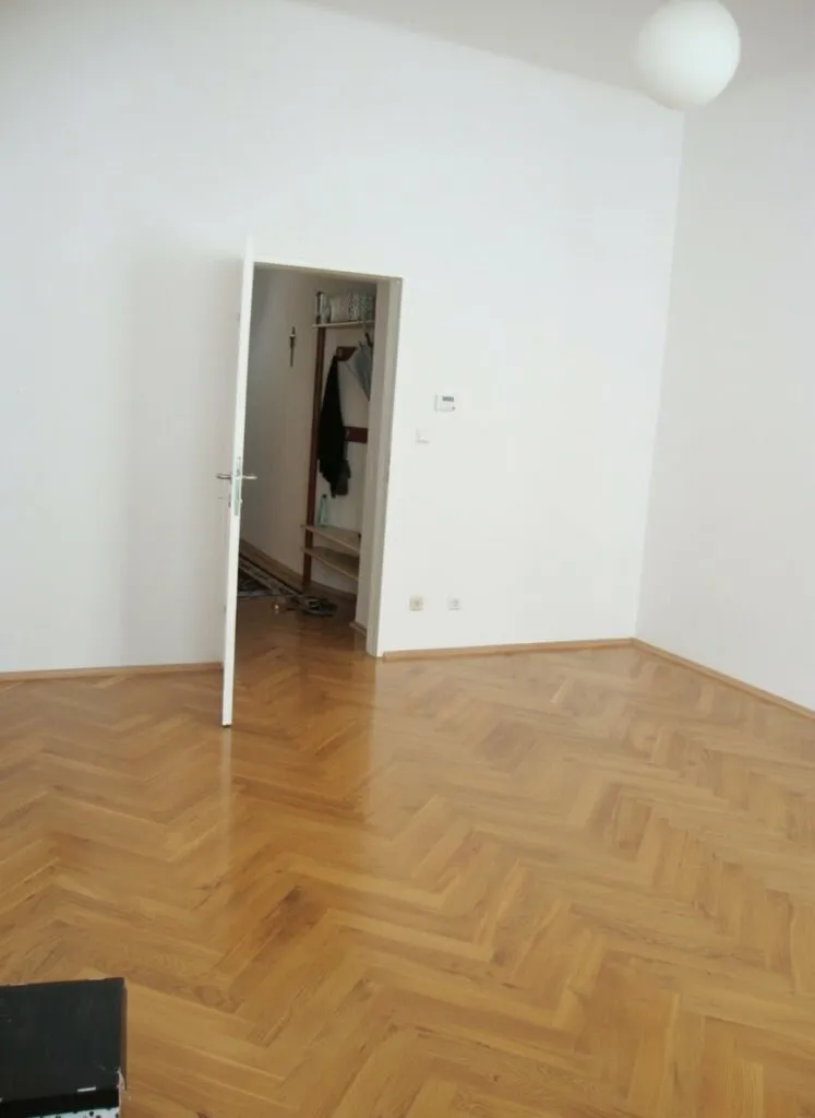 Unbefristet vermietete 3,5-Zimmer-Altbau-Wohnung - Ansicht 2