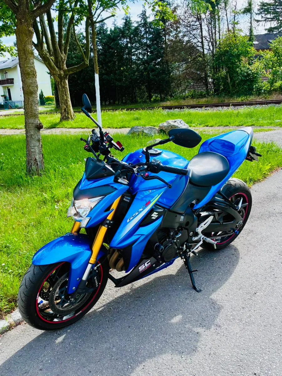 Suzuki GSX