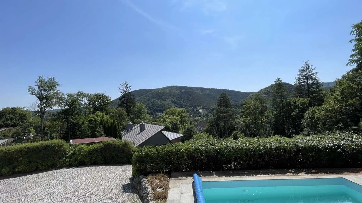 2371 Hinterbrühl | VILLA für Großfamilie| Pool | Einlieger-Wohnung/Büro| Süd - Fernblick | Privatsphäre - Widok 2