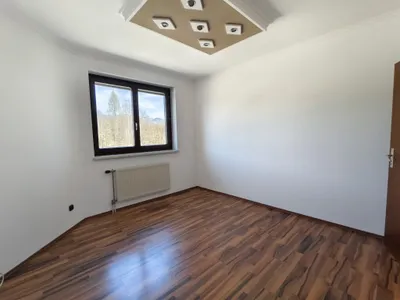 4-Zimmer-Wohnung mieten in Bruck-Mürzzuschlag – 84 m², € 1.085 – Bild 8 von 17