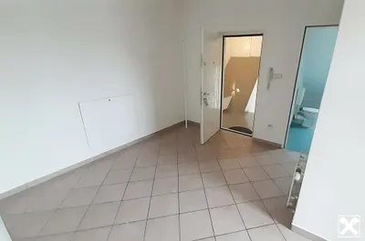 8-Zimmer-Gewerbeimmobilie kaufen in Sankt Pölten – 263 m², € 750.000 – Bild 30 von 39