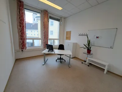 1-Zimmer-Gewerbeimmobilie mieten in Sankt Pölten – 37 m², € 497 – Bild 2 von 6