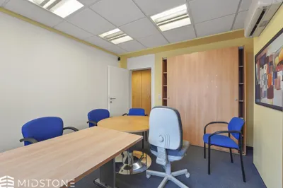 3-Zimmer-Gewerbeimmobilie mieten in Horn – 68 m², € 612 – Bild 8 von 10