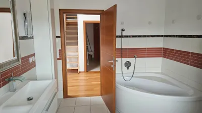 5-Zimmer-Haus mieten in Salzburg-Umgebung – 160 m², € 2.600 – Bild 6 von 8