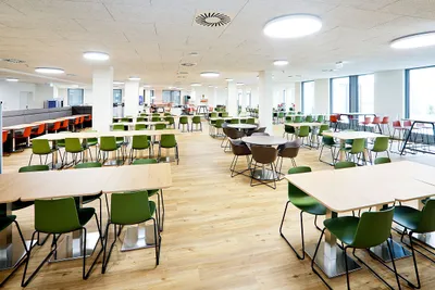 Gewerbeimmobilie mieten in Wien – 6 200 m², € 13 – Bild 8 von 16