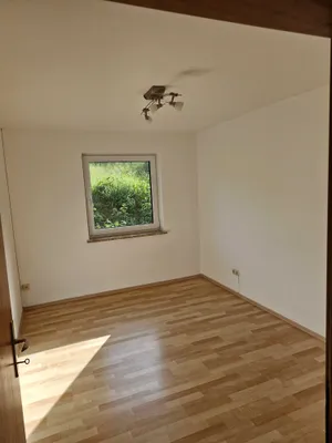 3-Zimmer-Wohnung mieten in Vöcklabruck – 75 m², € 990 – Bild 9 von 11