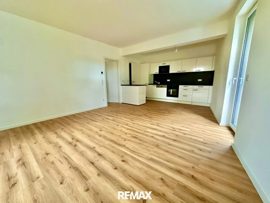 ANLAGEOBJEKT! Top 5! Wunderschöne zentrumsnahe 4-Zimmer Wohnung mit Balkon - vermietet!, Wiener Neustadt